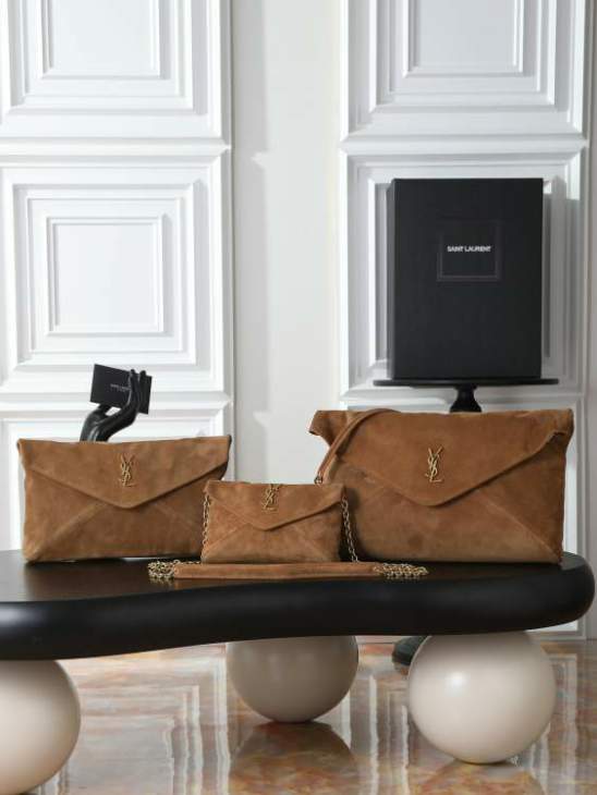 Picture of Saint Laurent Handbags _SKUfw240128775fw